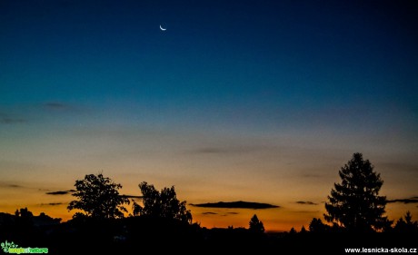Východ slunce nad Šluknovem - Foto David Hlinka 0917