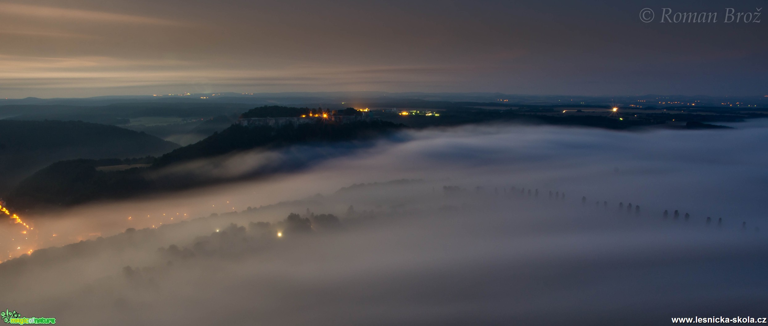 Mlžný závoj nad Konigsteinem - Foto Roman Brož