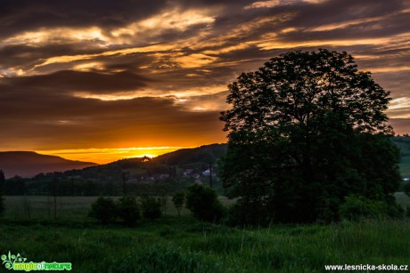 Východ slunce nad Libouchcem - Foto David Hlinka