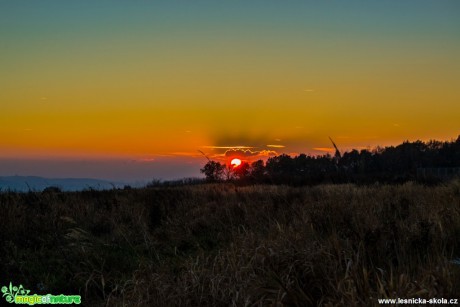Západ slunce nad Varvažovem - Foto David Hlinka