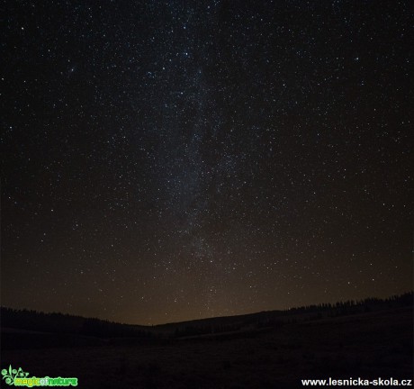 Noční obloha na horách - Foto Jozef Pitoňák (5)