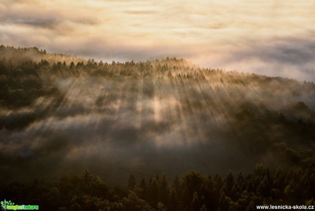 Ráno na Mlýnském kameni - Foto Filip Holič