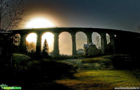 Viadukt ve Smržovce - Foto Ladislav Hanousek 0118