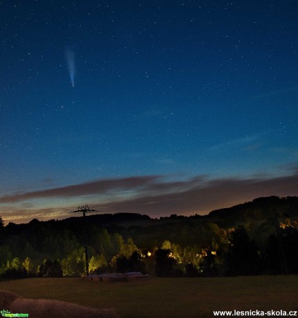 Kometa Neowise nad Horní Poustevnou - Foto Zbyněk Tomek 1020