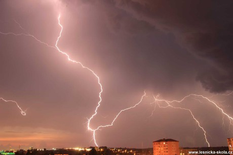 Červnová bouřka nad Jihlavou - Foto Ladislav Jonák 0621 (1)