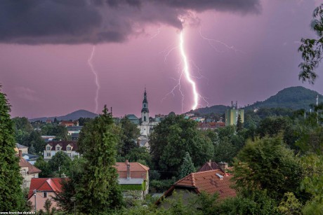 Bouřka nad Novým Borem - Foto Petr Germanič 0822