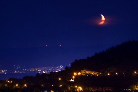 Měsíc střeží město - Foto Pavel Ulrych 0723