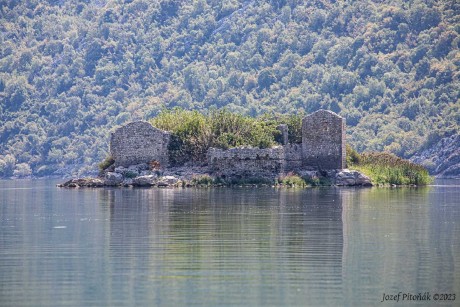 Skadarské jezero - největší jezero Balkánu - Foto Jozef Pitoňák 0923 (4)