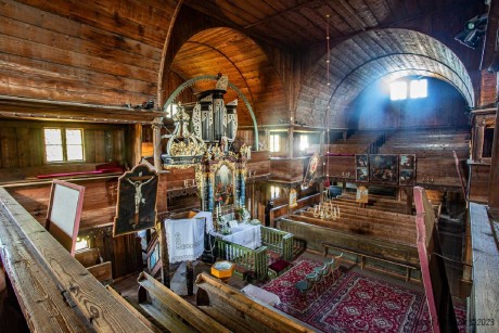 Dřevěný kostel v Hronseku - Foto Jozef Pitoňák 0923 (5)