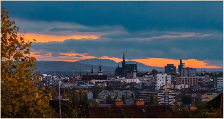 Brno v očekávání polární záře - Foto Jitka Havlová 1123