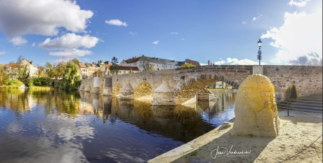 Most v Písku a socha z písku - Foto Jana Vondráčková 1123