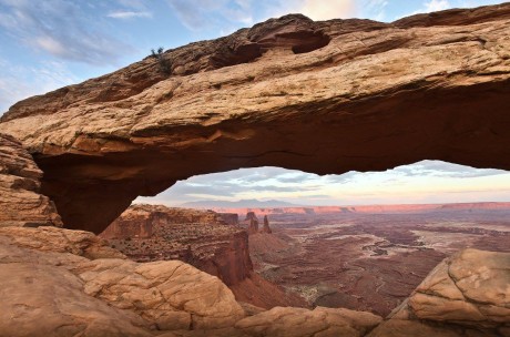 NP Canyonlands - Mesa Arch - Foto Ladislav Hanousek 0424