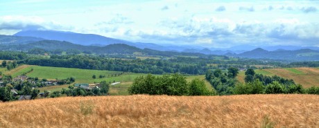 Pohled od Valmezu na Beskydy - Foto Ladislav Jonák 0725