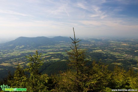 Výhled ze Smrku na Ondřejník - Foto Jan Valach