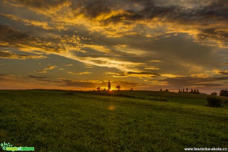 Poslední pohled slunce - Foto Jozef Pitoňák