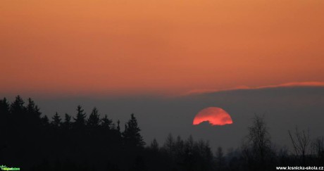 Východ slunce 5. dubna 2015 - Foto Ladislav Jonák