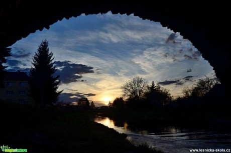 Západ slunce v Litovli - Foto Marie Vykydalová