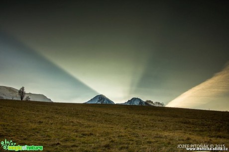 Hra světla - Foto Jozef Pitoňák