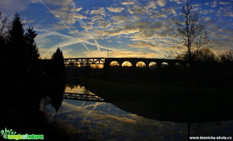 Podvečerní nebe - Foto Ladislav Jonák