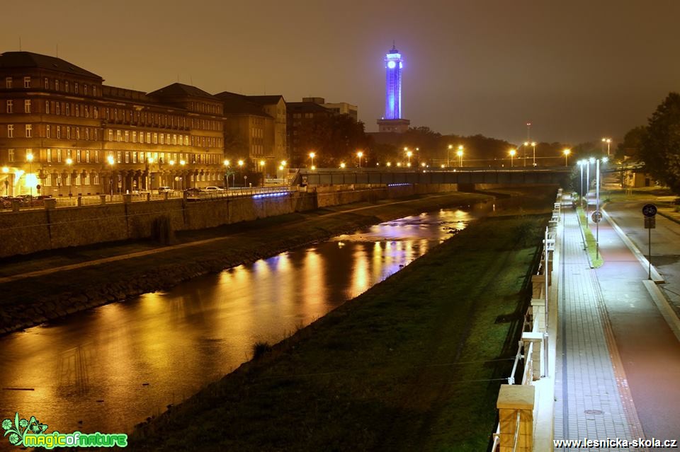 Noční Ostrava - Foto Jan Valach (1)