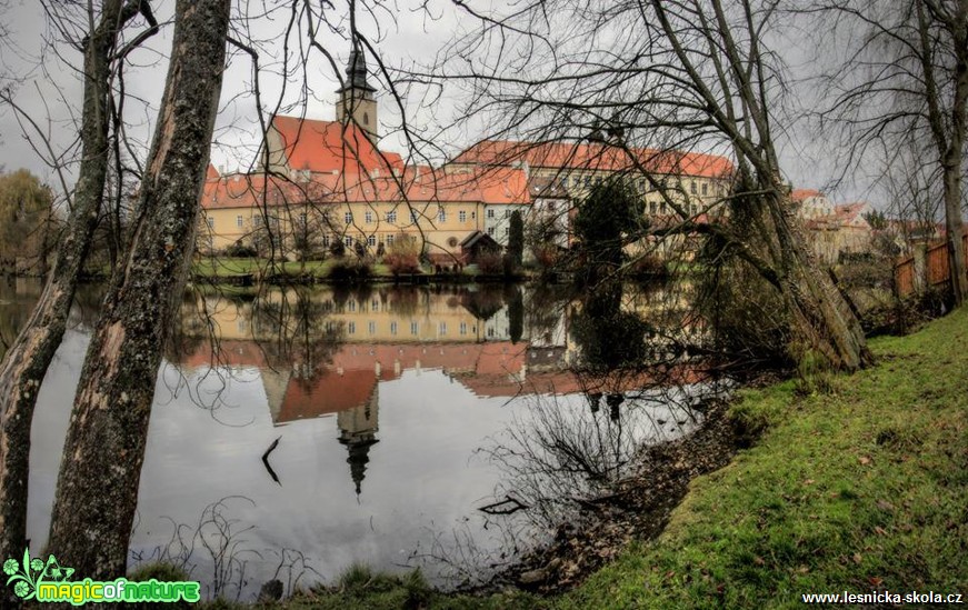 Telč v pohledu přes jezírko - Foto Ladislav Jonák 1117