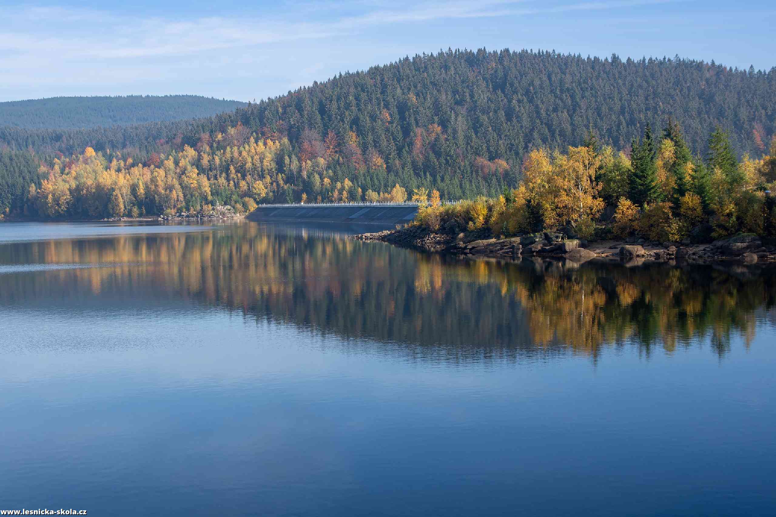 Vodní nádrž Josefův důl - Foto Jaroslava Jechová