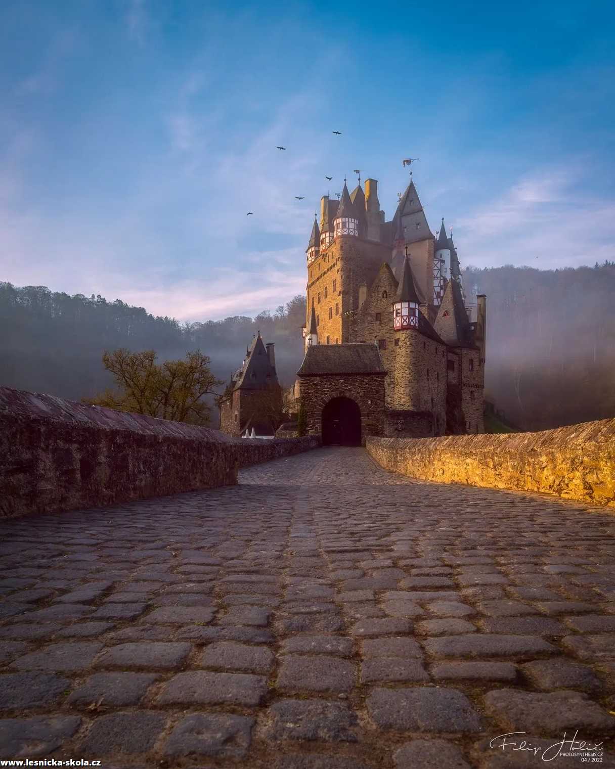 Hrad Eltz - Foto Filip Holič 0822 (1)