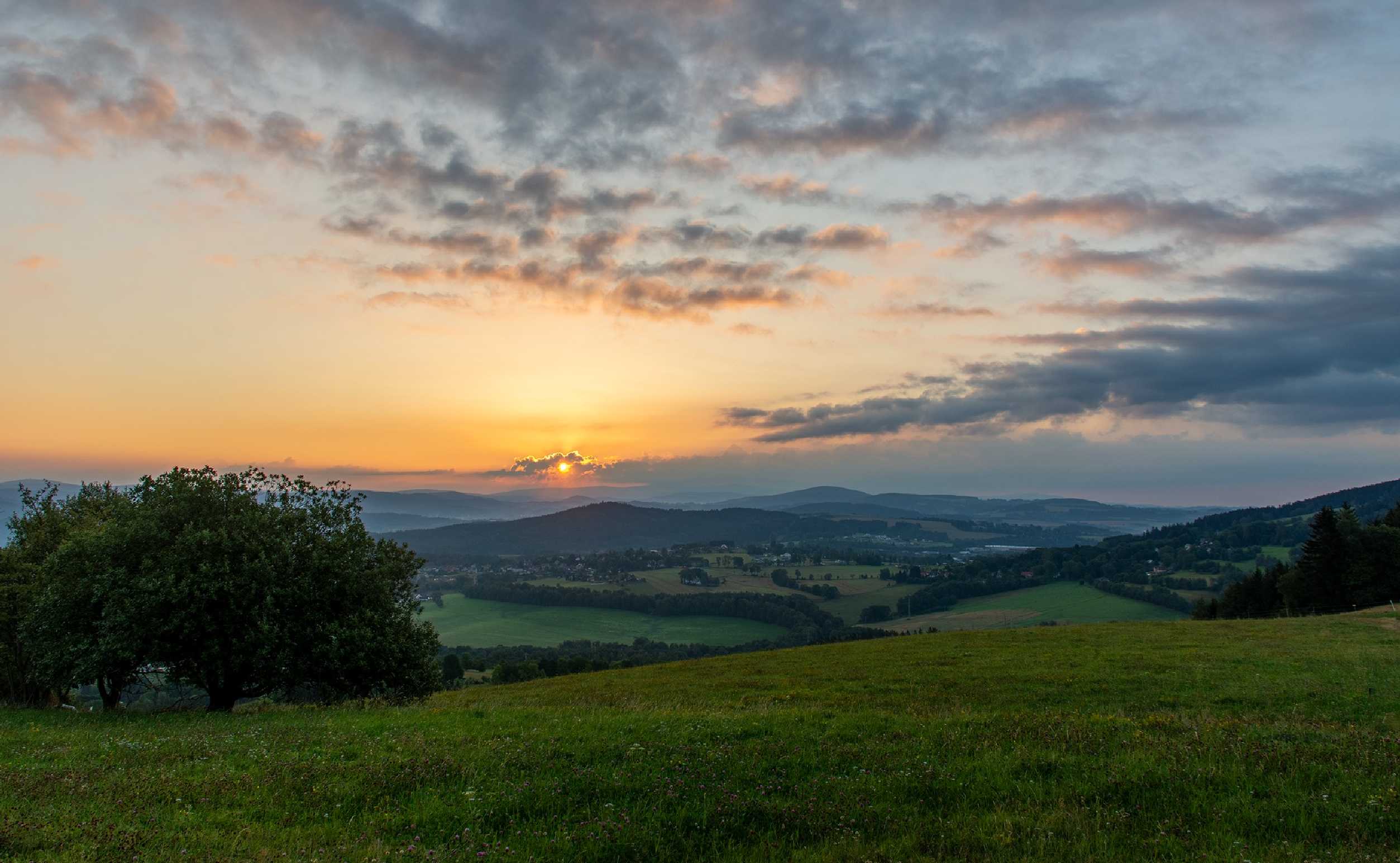 Svítání na Rašovce - Foto Jaroslava Jechová 0824 (1)