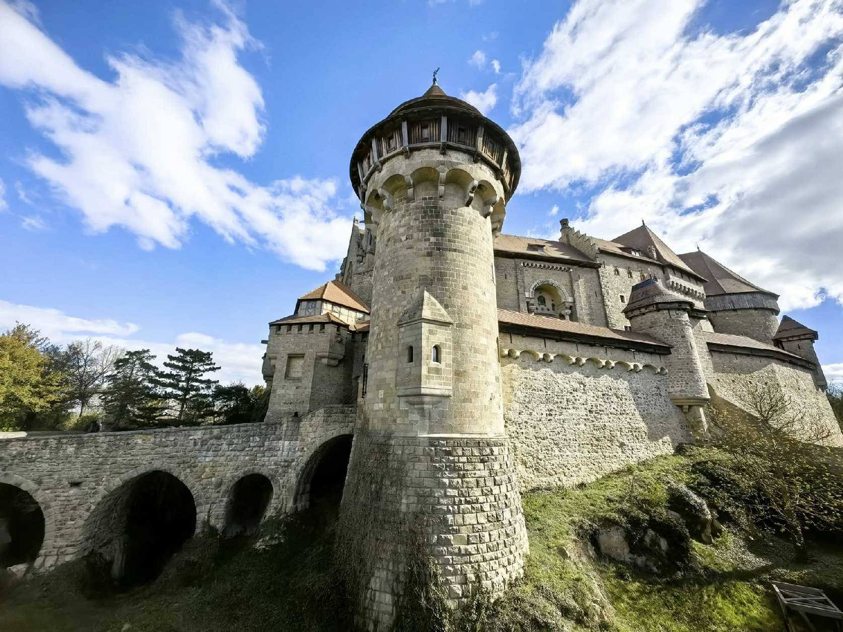 Středovĕkŷ hrad Kreuzenstein - Rakousko - Foto Marie Vykydalová 0425 (1)