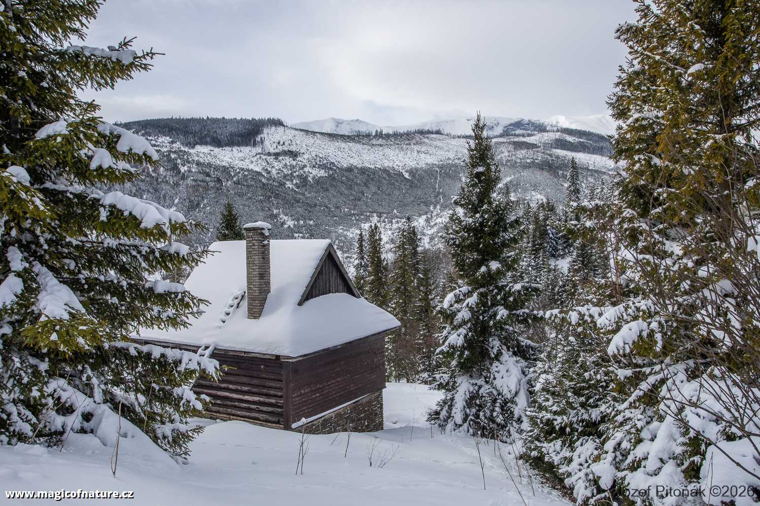 Na Apríla v Ždiari stále sníh - Foto Jozef Pitoňák 0426 (7)