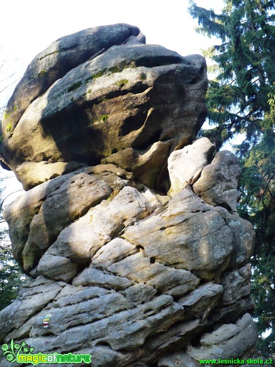 Pískovcový skalní útvar - Foto Radka Mizerová (1)