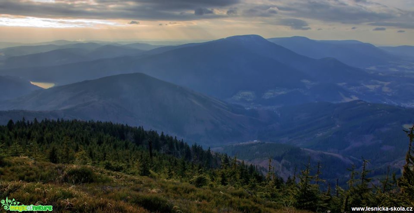 Pod Lysou horou,po žluté turistické značce - směr Vodní nádrž Šance - Foto Jan Valach