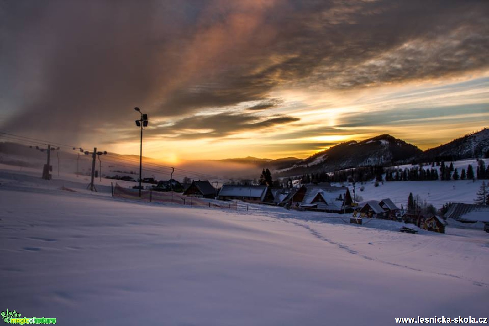 Nebe nad sjezdovkou - Foto Jozef Pitoňák