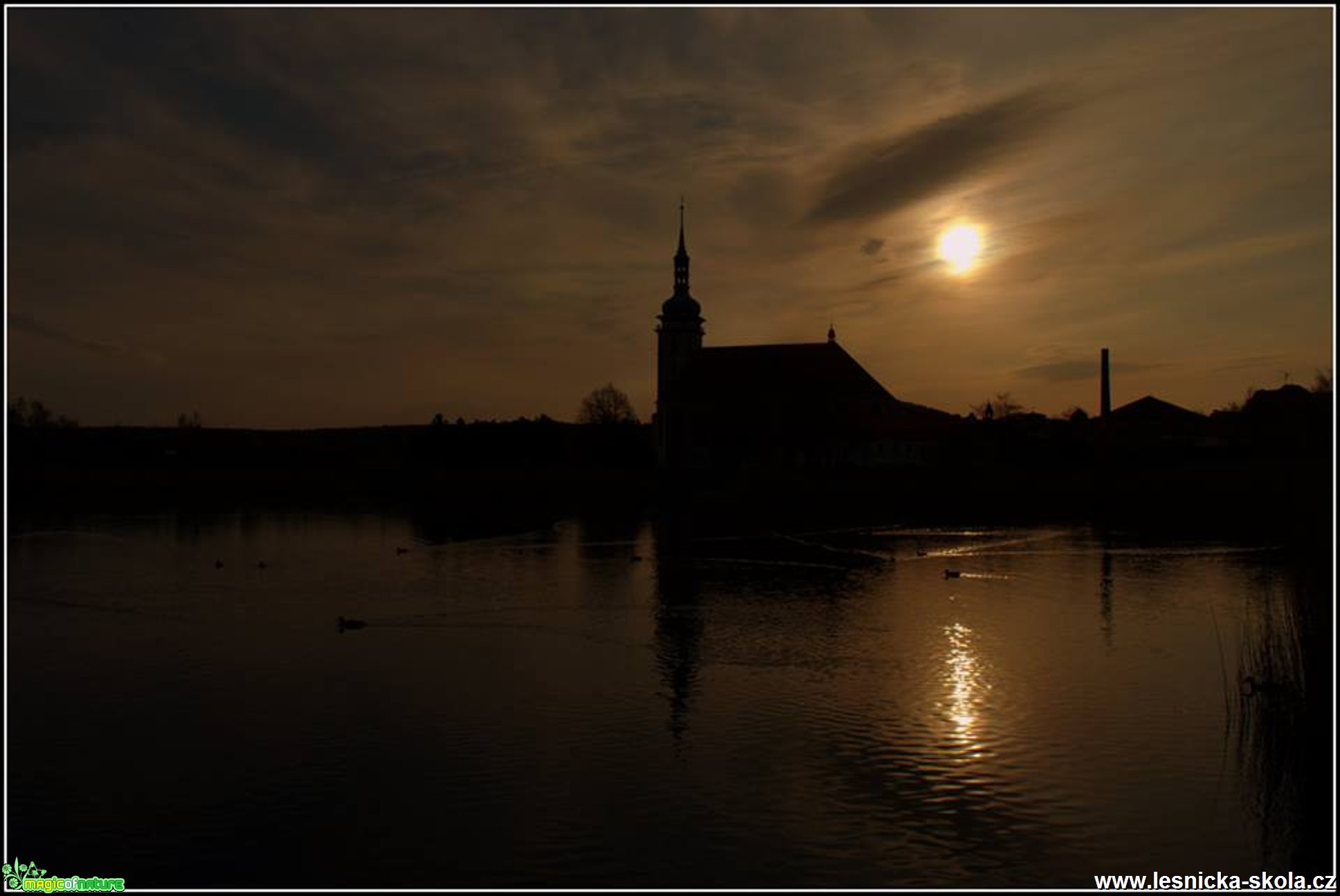 Kostel na Mostecku - Foto Jiří Perlík (1)