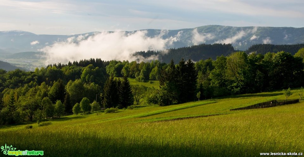 Výhled na Radhošt z okolí Soláňě - Foto Jan Valach