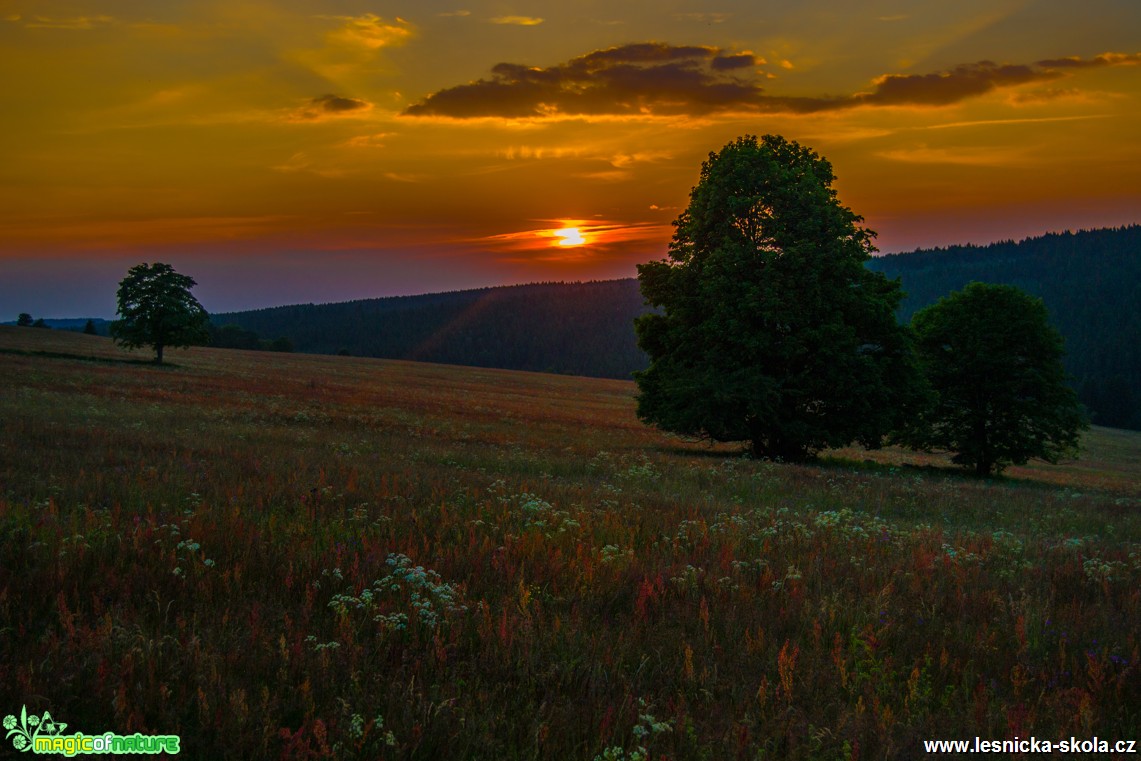 Západ slunce v Českém Jiřetíně (2) - Foto David Hlinka